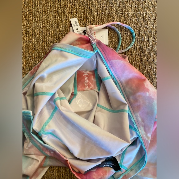 NWT Hurley Surf Swimsuit - Picture 10 of 12